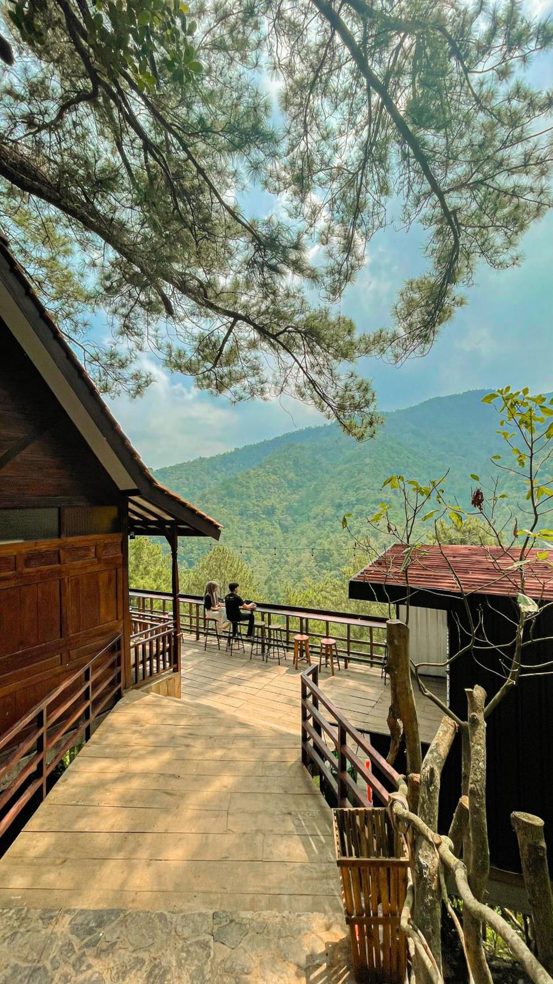 Pijar Resort Powered By Cocotel Kudus 外观 照片